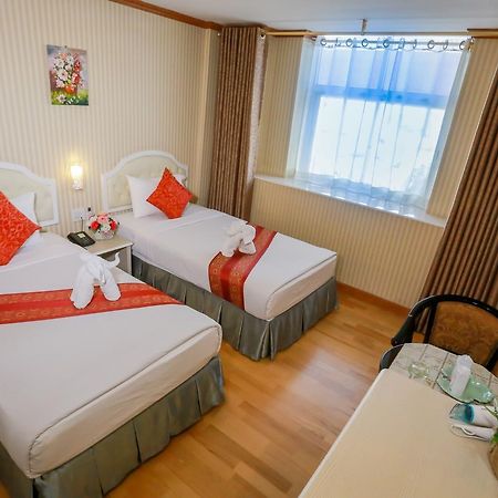 Korat Hotel - Sha Plus Nakhonratchasima Exterior foto